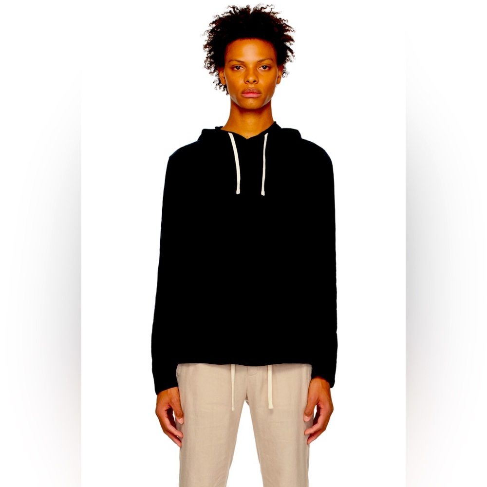 Vince oversized xs hoodie. Popover style with ribbed cuff/trim. Cotton blend.